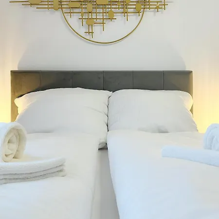 8 Modern Und Gemütlich, Ggü Uni-passau, Tg-stellplatz Und Balkon *
