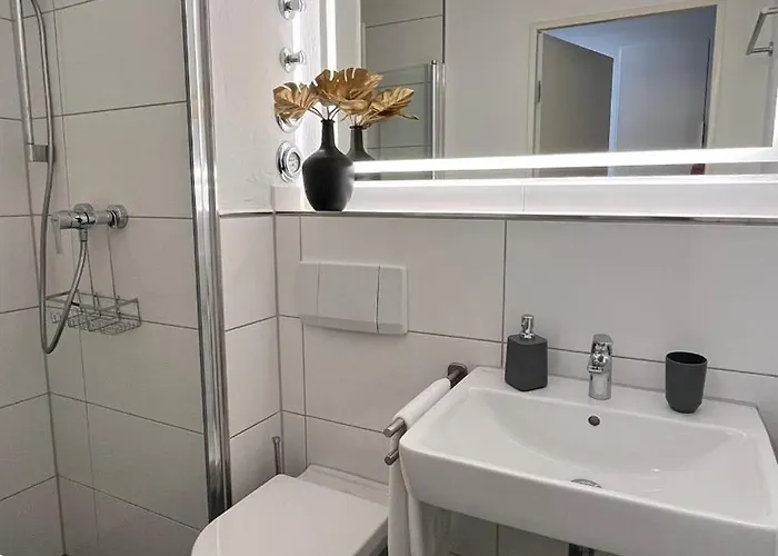 Апартаменты 8 Modern Und Gemuetlich, Ggue Uni-passau, Tg-stellplatz Und Balkon Пассау